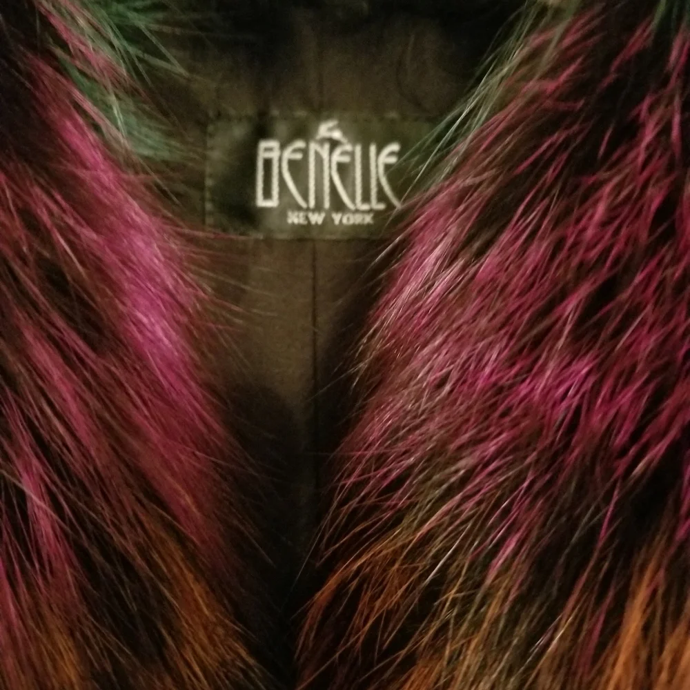 Fox Fur Cape Poncho Jacket - Picture 4 of 16